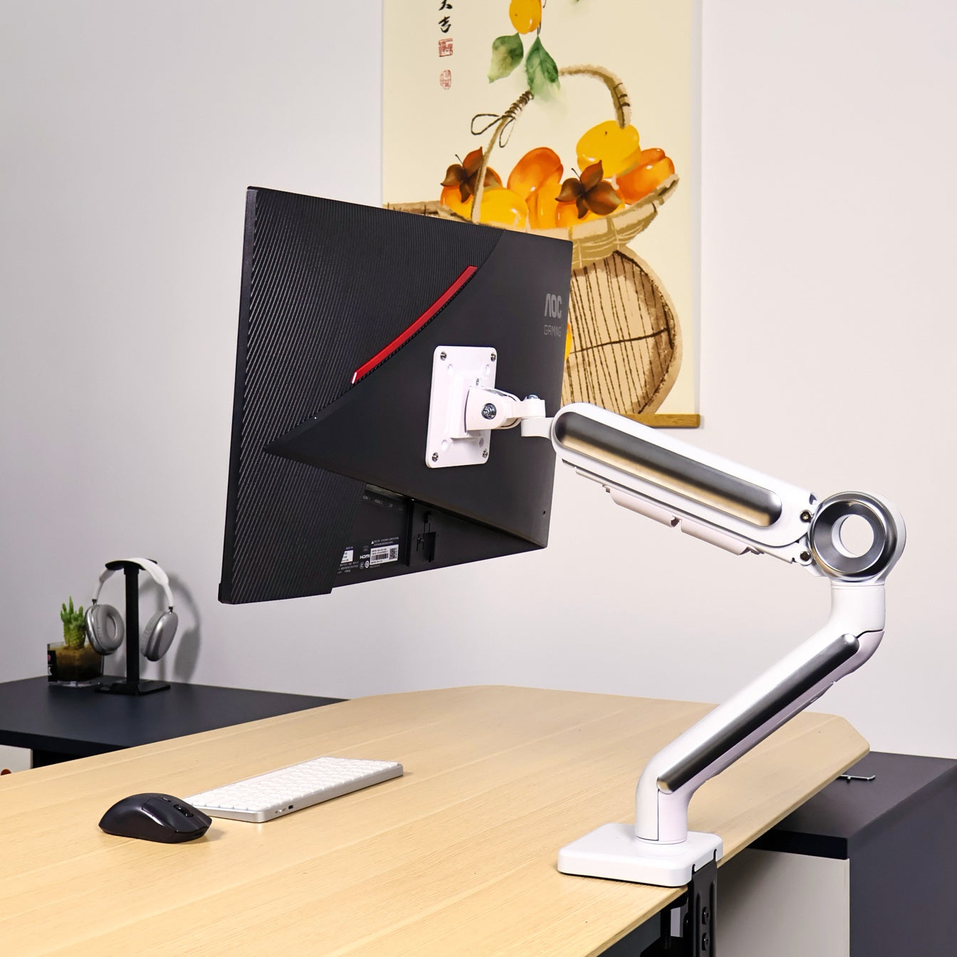 GE61 Single Arm Aluminum Alloy Monitor Stand