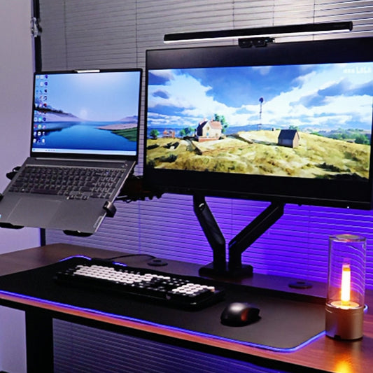 ” Zero Cables“ Floating Desk Setup